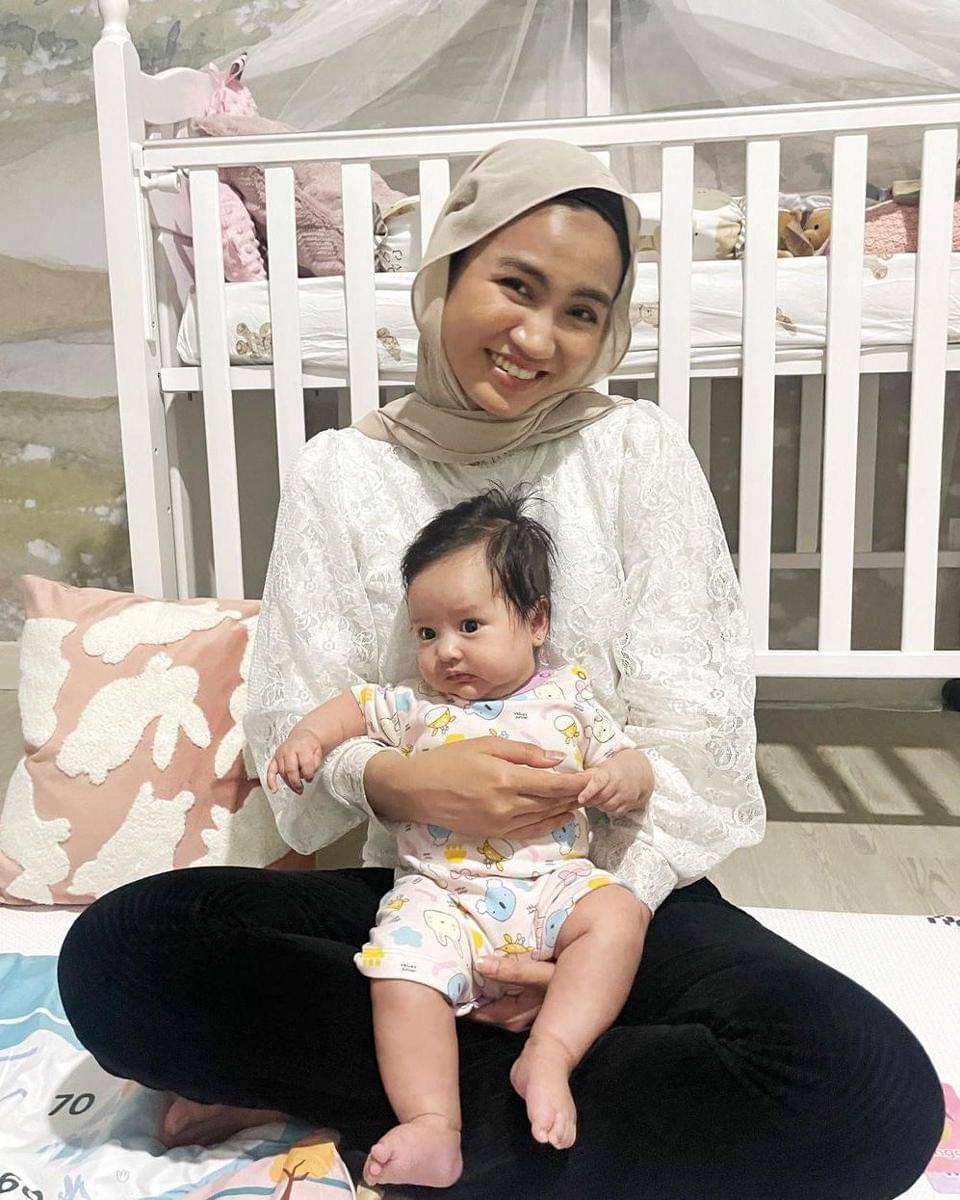 Instagram.com/sabrinaanggraini